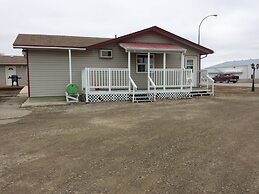 Moosomin Motel