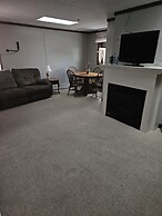Sugarcreek Village Inn