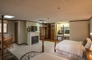 Sugarcreek Village Inn