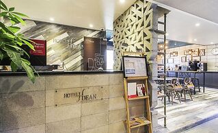 Hotel Dean