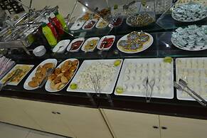 Adana Kucuksaat Hotel