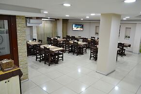 Adana Kucuksaat Hotel
