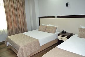 Adana Kucuksaat Hotel