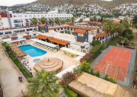 Tiana Beach Resort - All Inclusive
