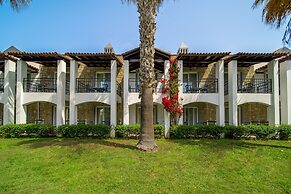 Tiana Beach Resort - All Inclusive