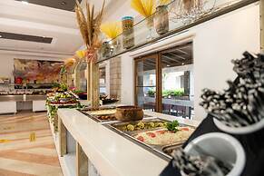 Tiana Beach Resort - All Inclusive