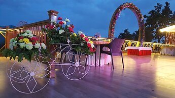 Hotel Rajpur Heights