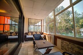 Hotel Rajpur Heights