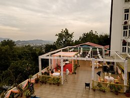 Hotel Rajpur Heights