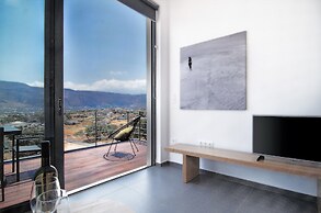 Seametry Luxury Living Apartments