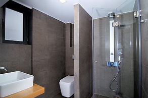 Seametry Luxury Living Apartments