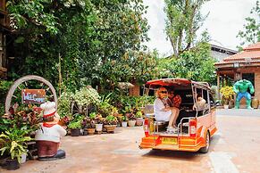 Klong Suan Plu Resort