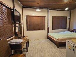 Klong Suan Plu Resort