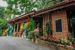 Klong Suan Plu Resort