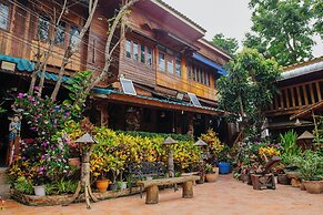 Klong Suan Plu Resort