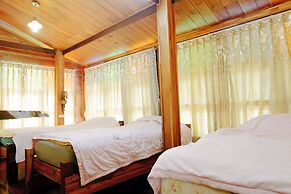 Klong Suan Plu Resort