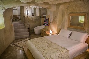 Agarta Cave Hotel