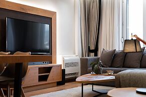 Acropolis Exclusive Residences