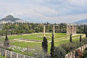 Acropolis Exclusive Residences