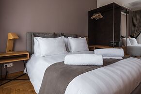 Acropolis Exclusive Residences