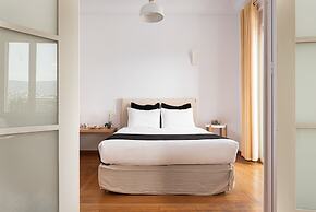 Acropolis Exclusive Residences