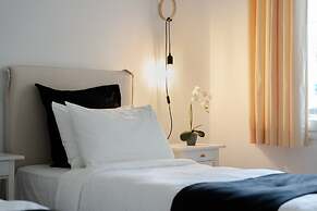 Acropolis Exclusive Residences