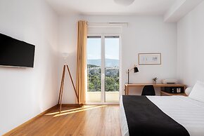 Acropolis Exclusive Residences