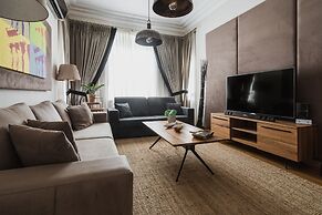 Acropolis Exclusive Residences