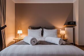 Acropolis Exclusive Residences