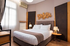 Acropolis Exclusive Residences