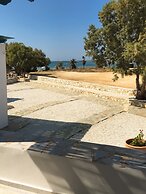 Seaside Paros Naousa