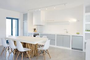 Seaside Paros Naousa