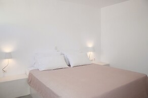 Seaside Paros Naousa