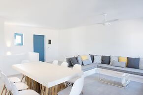 Seaside Paros Naousa