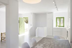 Seaside Paros Naousa