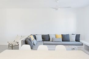 Seaside Paros Naousa