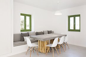 Seaside Paros Naousa