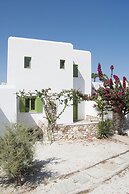 Seaside Paros Naousa