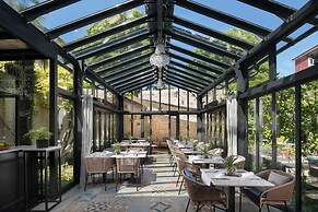 Almayer Art & Heritage Adults Only Hotel & Dépendance Rooms