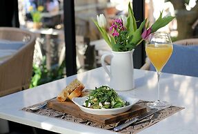 Almayer Art & Heritage Adults Only Hotel & Dépendance Rooms