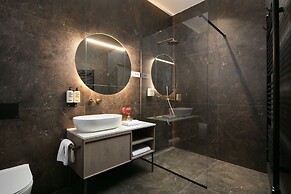 Almayer Art & Heritage Adults Only Hotel & Dépendance Rooms