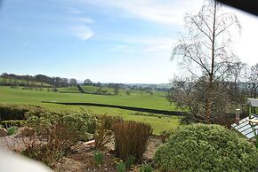 Airds Farm Guest House