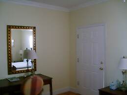 The Pointe Resort & Marina