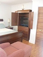 The Pointe Resort & Marina