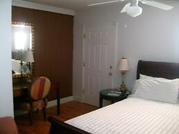 The Pointe Resort & Marina