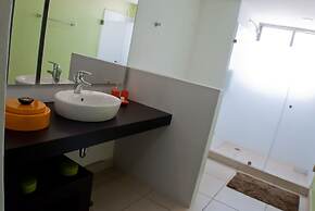 Ramada by Wyndham Acapulco Hotel & Suites