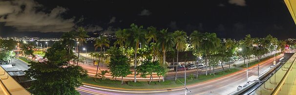 Ramada by Wyndham Acapulco Hotel & Suites