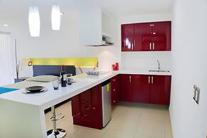 Ramada by Wyndham Acapulco Hotel & Suites