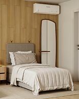 Chris Wellness Resort Hotel