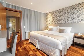 Chris Wellness Resort Hotel